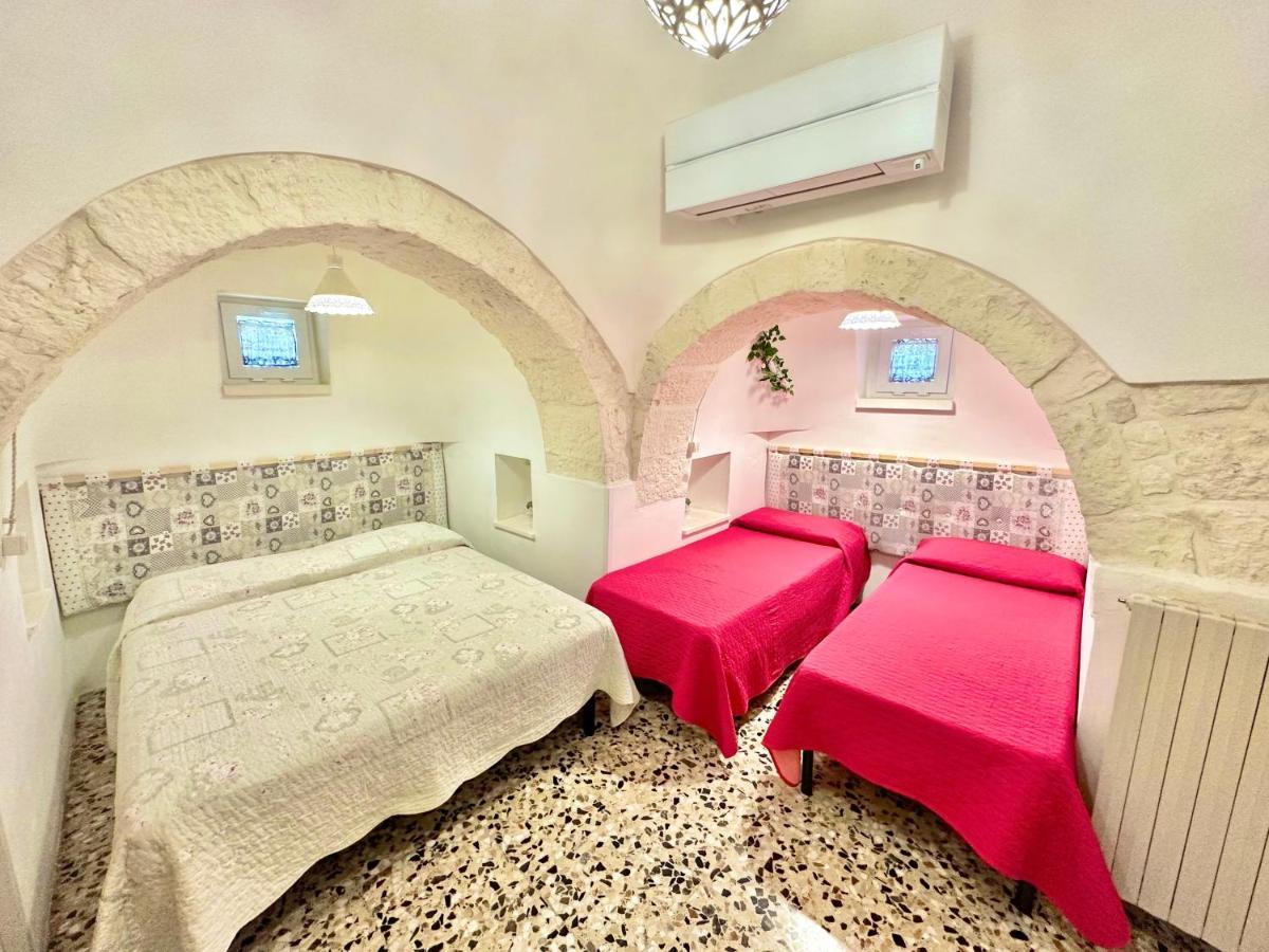 Trulli Fenice Martina Franca Buitenkant foto