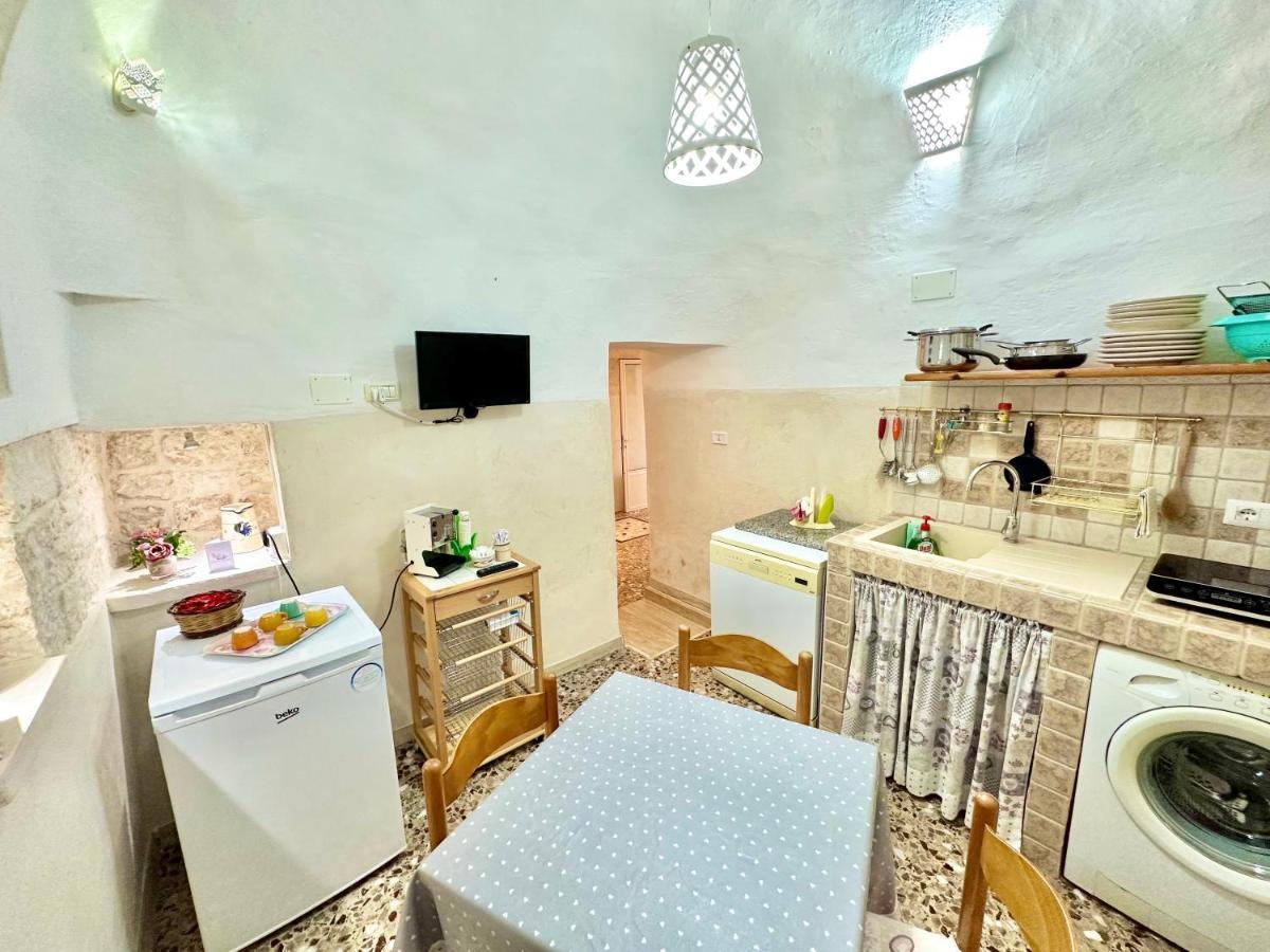 Trulli Fenice Martina Franca Buitenkant foto