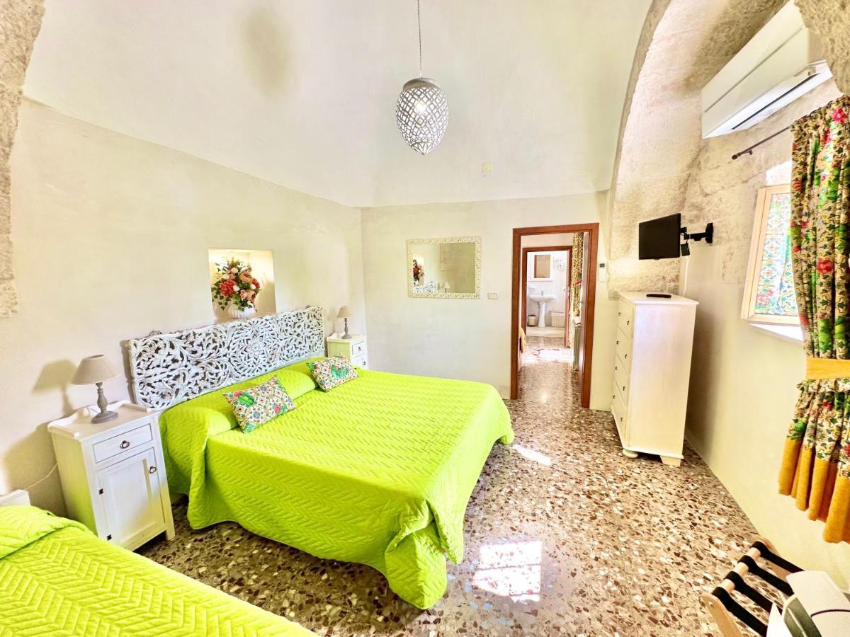 Trulli Fenice Martina Franca Buitenkant foto
